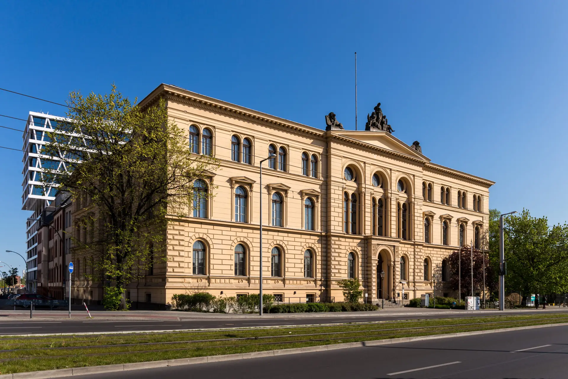 Exterior view of the Social Court of Berlin, the courthouse handling the IKK Classic lawsuit.